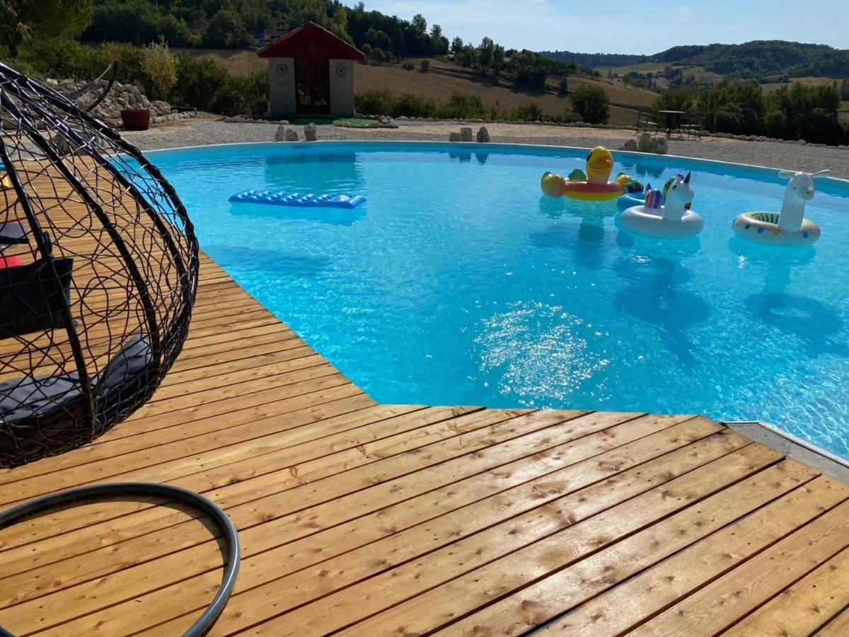 Le Relais De Campagne Panzió Trejouls Kültér fotó